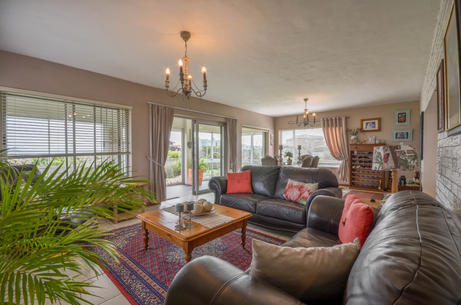 3 Bedroom Property for Sale in Pringle Bay Western Cape